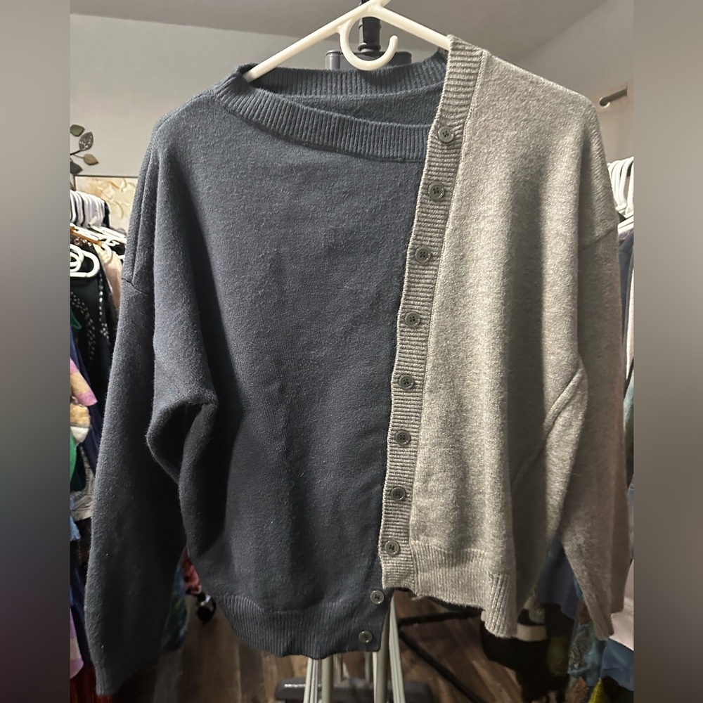 Womens Two-Tone Cardigan Sweater